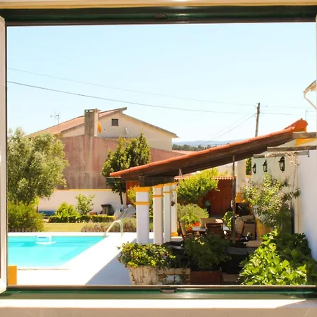 Casa Andorinhas - - Nazare Alcobaca 招待所 4*