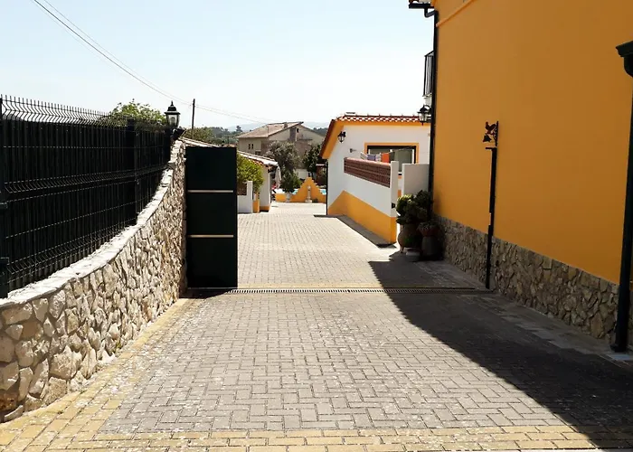 Casa Andorinhas - - Nazare Alcobaca Penzion Coz